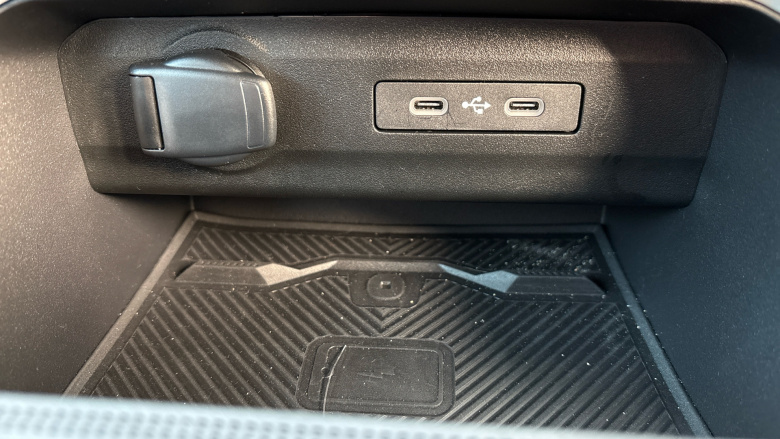 Dacia Bigster 1.8 Hybrid 155 Journey 5dr Auto Hybrid Estate